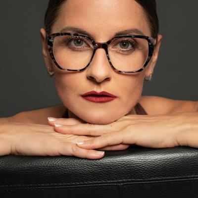 Meli Betz Model Portfolio Beauty003